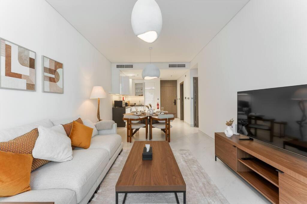 Apartment One Bedroom At District One